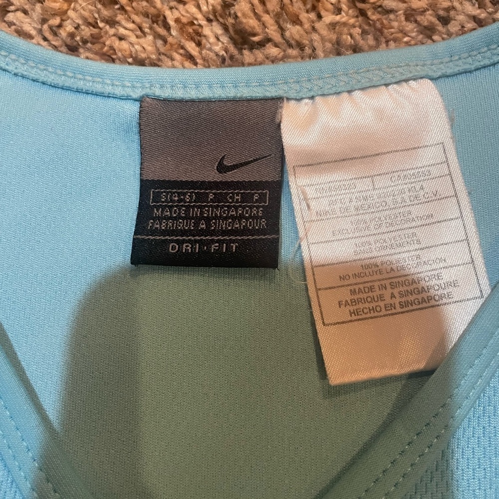 Vintage Nike top - Picture 3 of 3